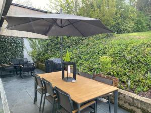 Ogród w obiekcie Maison d architecte avec spa