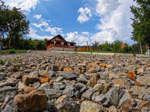 Afbeelding uit fotogalerij van Kuca za odmor Oblutak in Lug +33 foto's