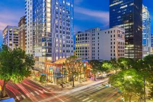 Nespecifikovaný výhled na destinaci Austin nebo výhled na město při pohledu z hotelu