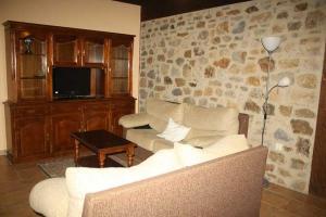 A television and/or entertainment centre at Kerizara Baserria
