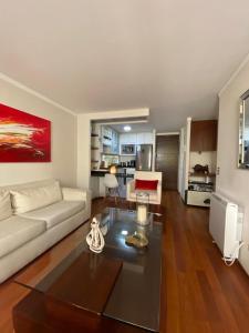 Køkken eller tekøkken på Departamento Las Condes Mall Sport