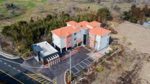 Bird's-eye view ng Sky Oreum Pension