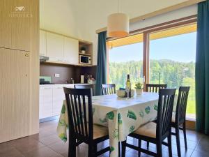 Kuchyň nebo kuchyňský kout v ubytování Apartment DREN near terme Topolšica