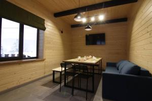 Gallery image of Буковеньки гостинний дім та котеджі in Bukovel +82 photos