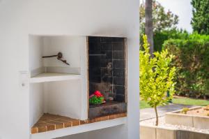 Ein Garten an der Unterkunft Ideal Property Mallorca - Villa Anna