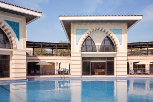 Bazén v ubytování Jumeirah Zabeel Saray Dubai nebo v jeho okolí