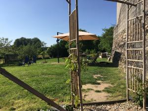 Vonkajšia záhrada v ubytovaní La Mirabelle