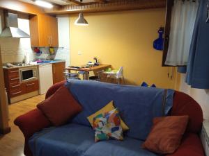 A kitchen or kitchenette at Apartaments Arenys De Boi