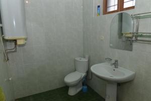 Koupelna v ubytování Guesthouse Aleksastan