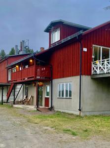 Budova, kde se apartmán nachází + 11 fotografií