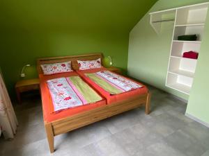 Tempat tidur dalam kamar di Das kleine Ferienglück