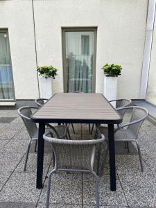 Balkón nebo terasa v ubytování Tallinn City Apartments Roosikrantsi