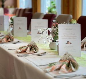 Fotografie z fotogalerie ubytování Traditionsgasthaus Goldener Löwe Riesa Restaurant & Pension v destinaci Riesa