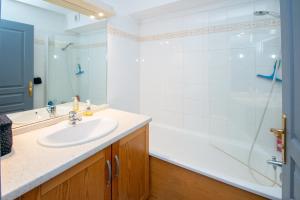 Billede fra billedgalleriet på Balnearia - Appt avec piscine partagée i Montauban-de-Luchon