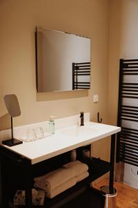 Fotografie z fotogalerie ubytování Hotel Home Arcachon v destinaci Arcachon