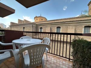 Fotografie z fotogalerie ubytování Dos Torres Alfajería con parking privado gratis v destinaci Zaragoza + 8 fotografií