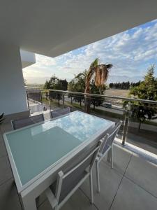 Bazén v ubytování Playa Granada Experience nebo v jeho okolí