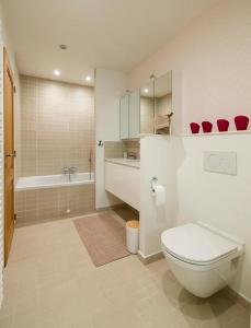Koupelna v ubytování Vakantiewoning Blijbos