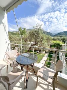 Üldine mäevaade või majutusasutusest Ionian View B&B pildistatud vaade