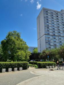 Budova, v ktorej sa apartmán nachádza