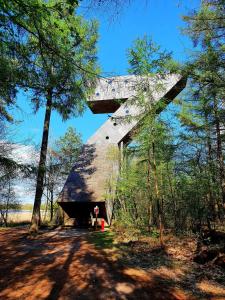 Imagem da galeria de Cozy cottage TOLVE met 4 fietsen vlakbij natuurgebieden Drents Friese Wold, Fochteloërveen en gevangenisdorp Veenhuizen em Oosterwolde