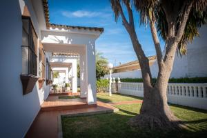 Ogród w obiekcie Apartamentos Turísticos Cabo Roche
