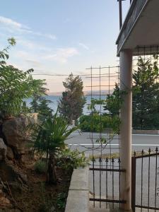 Fotografie z fotogalerie ubytování Apartman Nina v destinaci Karlobag + 82 fotografií