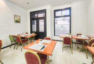 Εστιατόριο ή άλλο μέρος για φαγητό στο Hotel Faranda Express Pathos Gijón