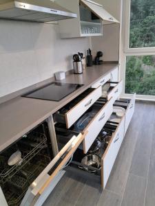 A kitchen or kitchenette at Casa en Tarela, Porto do Son