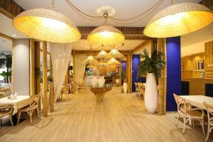 Regina Blu餐厅或其他用餐的地方