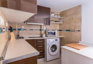 Zdjęcie z galerii obiektu Alonis Suites Old Town - Trinitat 0 w mieście Villajoyosa