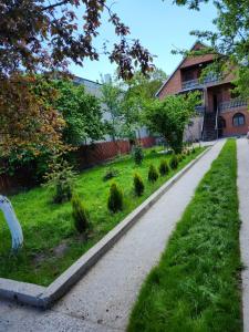 Zahrada ubytování Surami Guesthouse