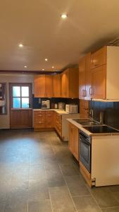 Kuchyň nebo kuchyňský kout v ubytování Ferienwohnung zwischen Wien und Tulln