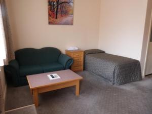 Posezení v ubytování Glenelg Motel