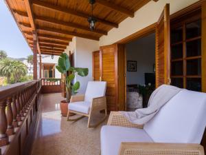 Gallery image of CASA LOLINA in Teror