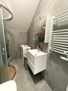 Koupelna v ubytování Apartament letni Almar