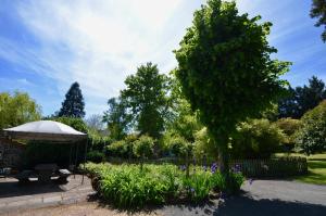 Foto dalla galleria di Le Moulin des Poètes a Malauzat Altre 34 foto