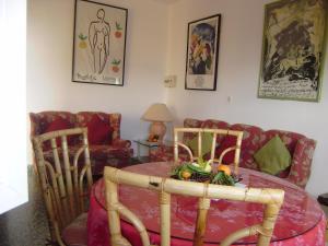 Posezení v ubytování Casa Esperanza Pedregalejo