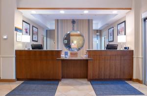 Vstupní hala nebo recepce v ubytování Sandman Hotel and Suites Squamish