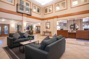Posezení v ubytování Sandman Hotel and Suites Squamish