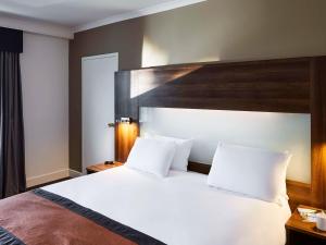 Postel nebo postele na pokoji v ubytování Mercure St Helens