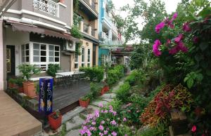 Zahrada ubytování Janice's Inn