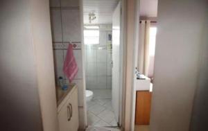 Salle de bains dans l'établissement Apartamento Na Cardeal da Silva