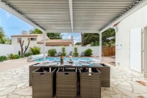 Αίθριο ή υπαίθριος χώρος στο Villa Brétignolles