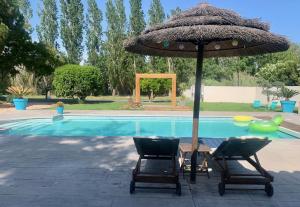 Fotografia z galérie ubytovania Chambres d hôtes au calme avec piscine et jacuzzi v destinácii Valros