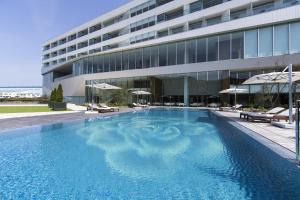 Bazén v ubytování OliveBay Hotel nebo v jeho okolí + 36 fotografií