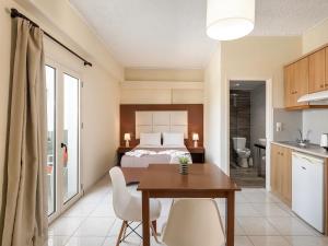 Kuchyň nebo kuchyňský kout v ubytování Sofia Apartments