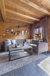 Ảnh trong thư viện ảnh của Tradisjonell laftet hytte ở Vradal