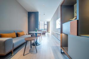 Posezení v ubytování UrCove by HYATT Shenzhen Nanshan Science and Technology Park + 22 fotografií