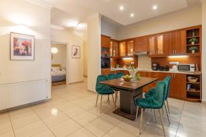 GDE Károly Apartmant 1075 Budapest, 1 Károly körút kép - 2